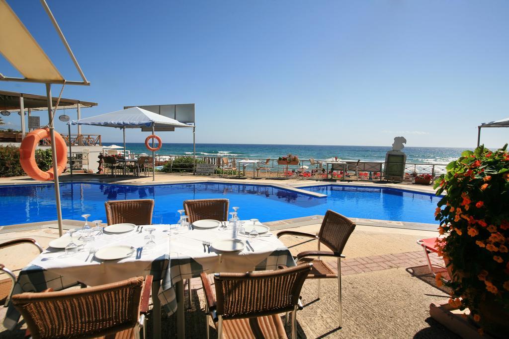 Glyfada Gorgona Apartments Dış mekan fotoğraf