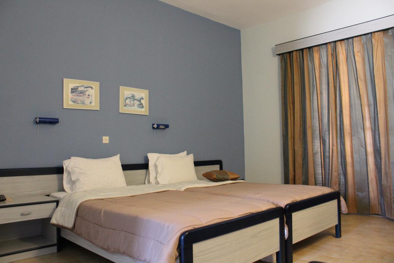 Glyfada Gorgona Apartments Dış mekan fotoğraf
