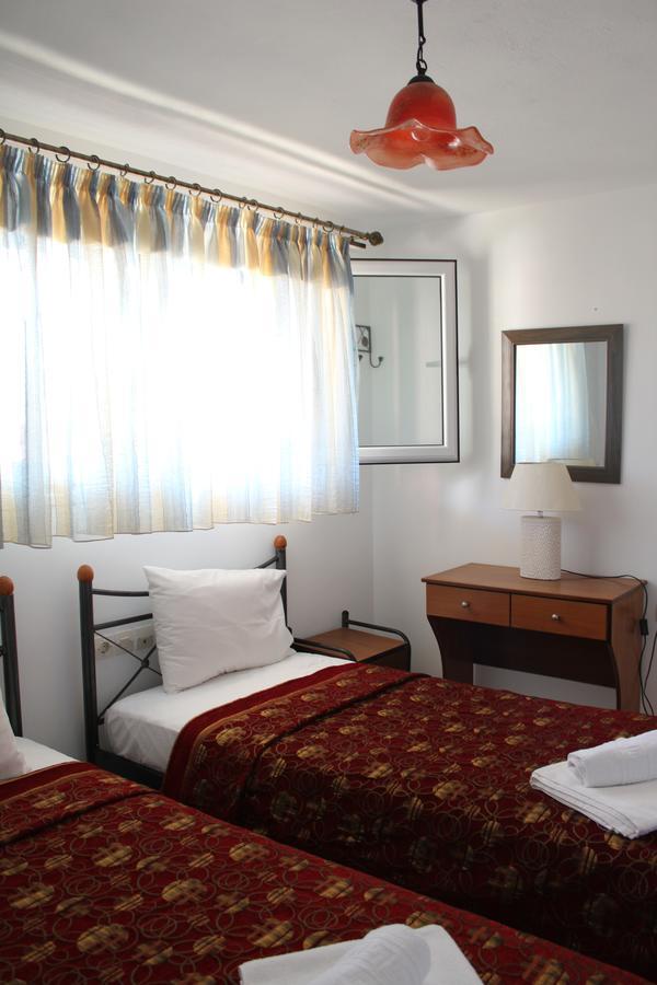 Glyfada Gorgona Apartments Dış mekan fotoğraf