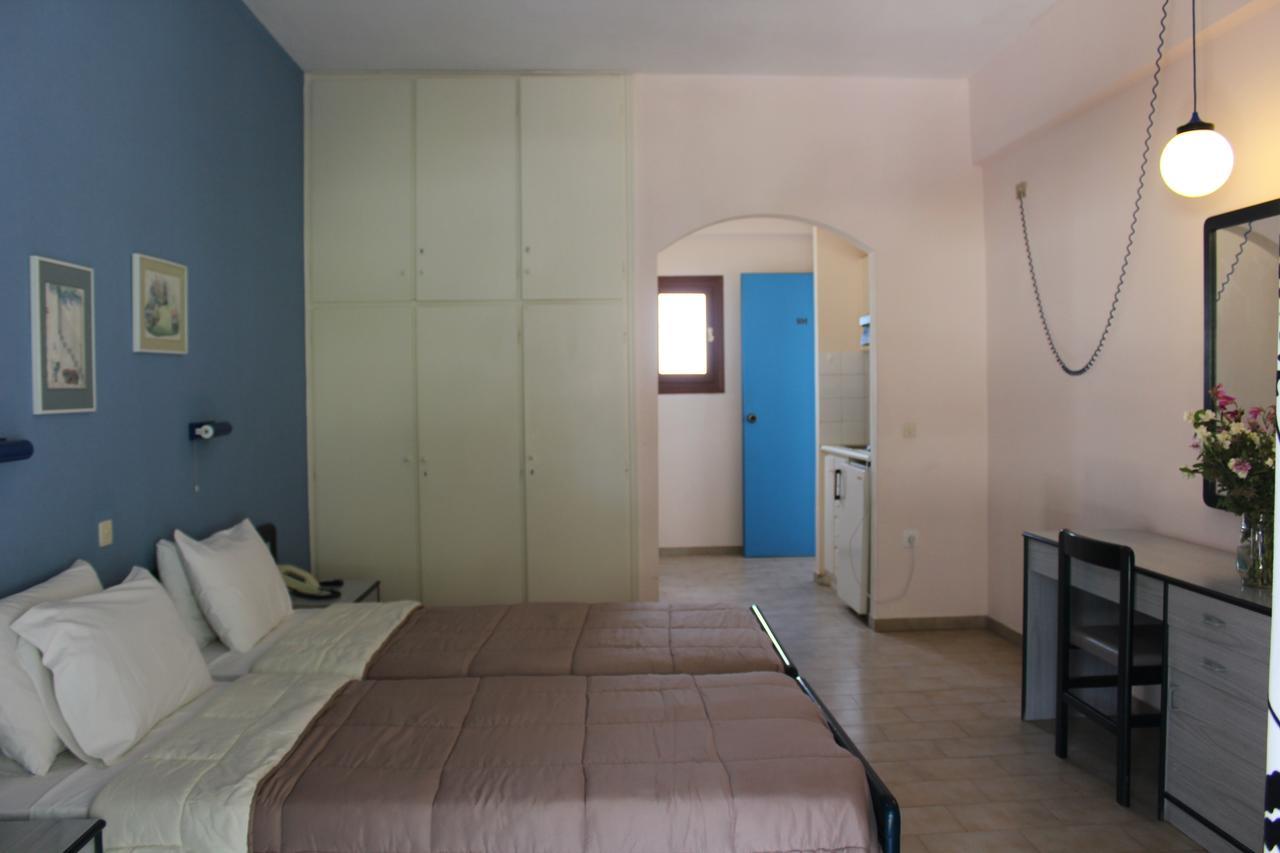 Glyfada Gorgona Apartments Dış mekan fotoğraf